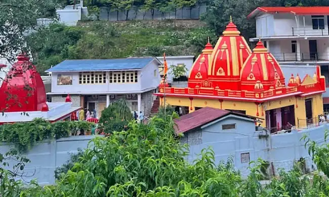 Miracles at Kainchi Dham: Stories That Defy Logic
